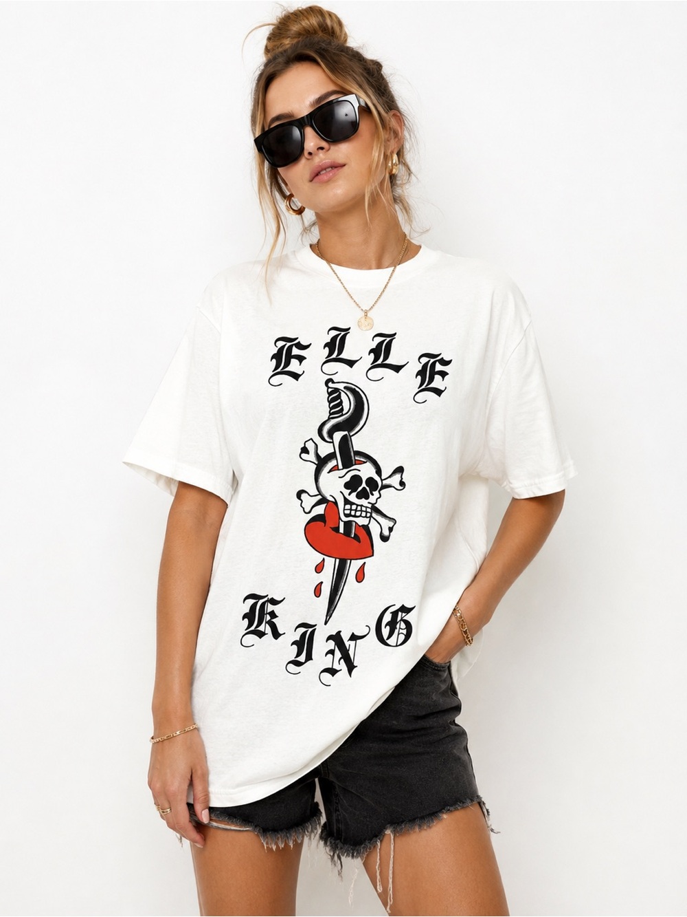 Elle King Official Store￼ White Skull Heart Dagger Graphic Tour Tee – Large –